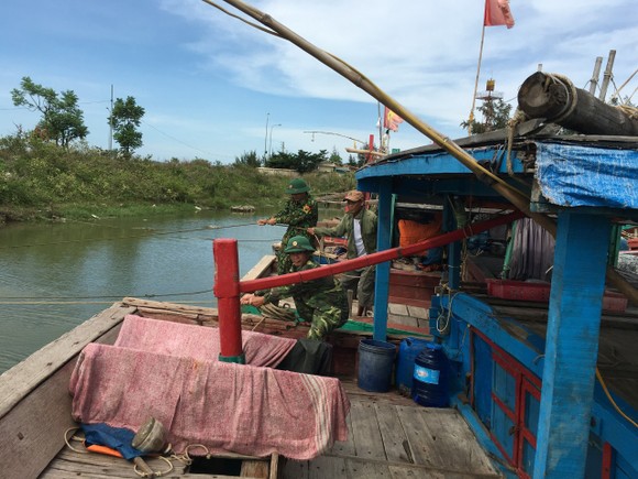 Bộ đội Biên phòng Hà Tĩnh sẵn sàng lực lượng, phương tiện phòng chống bão số 8 ảnh 5