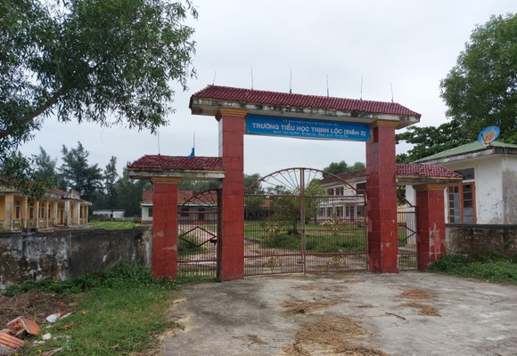 Hà Tĩnh: Hoang tàn trường học bỏ hoang ảnh 2
