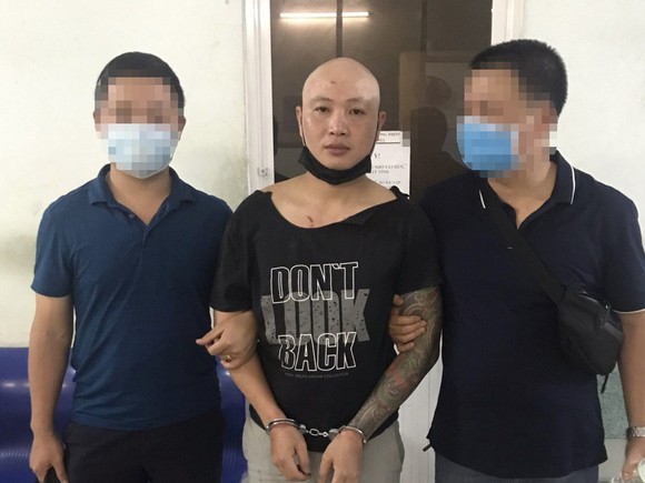 Bắt giữ đối tượng truy nã đặc biệt nguy hiểm sau gần 11 năm lẩn trốn ảnh 2