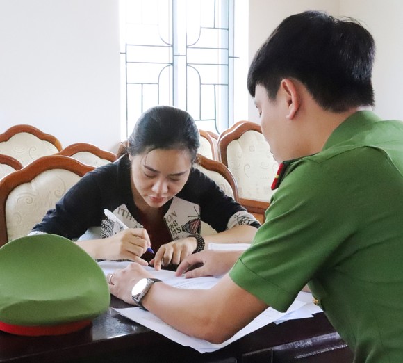 Hà Tĩnh: Bắt kế toán trưởng lừa đảo chiếm đoạt tài sản ảnh 2