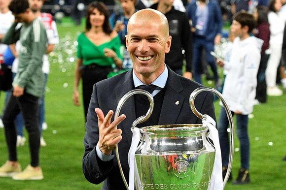 Zidane bất ngờ trở lại Real thay Solari bị sa thải ảnh 1