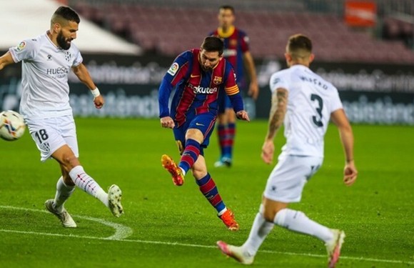 Lionel Messi tiếp tục ghi những bàn thắng và thiết lập những cột mốc quan trọng.