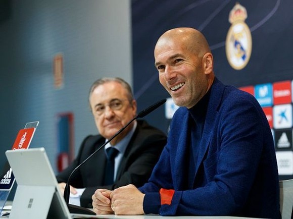 Chủ tịch Florentino Perez sẽ cố thuyết phục Zinedine Zidane ở lại. Ảnh: Getty Images