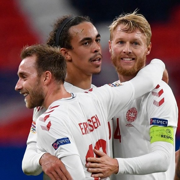 Euro 2020 - Bảng B: Tam hổ tranh phong ảnh 2