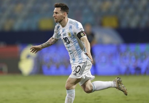 Lionel Messi cho thấy rõ khát khao giúp Argentina thắng danh hiệu.