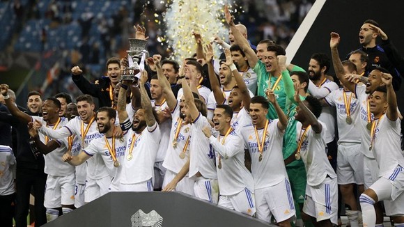Real Madrid đã lên ngôi vô địch Siêu cúp Tây Ban Nha lần thứ 12.