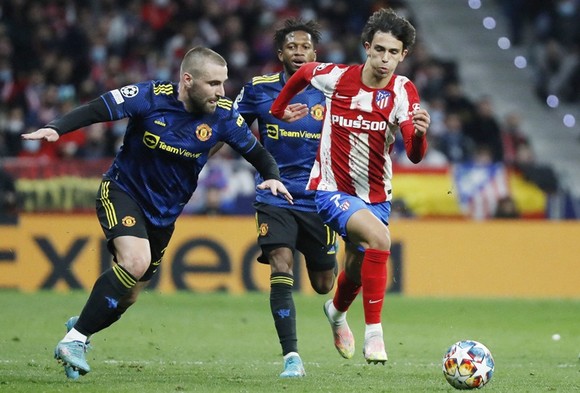 HLV Simeone công khai muốn “bóp nghẹt” Man.United ảnh 1
