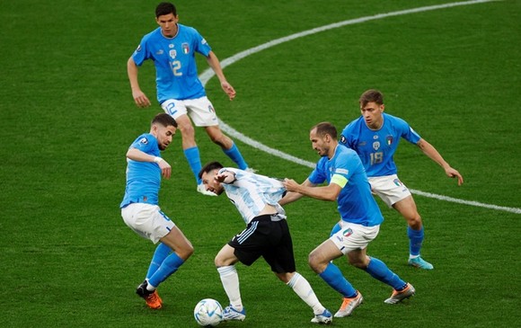 Vì Messi, đội hình Argentina đang “chiến đấu như những con sư tử” ảnh 1