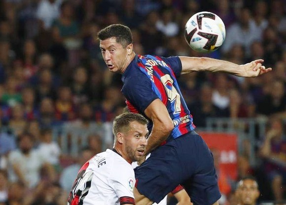 Tương lai De Jong ở Barca vẫn chưa rõ ràng ảnh 1