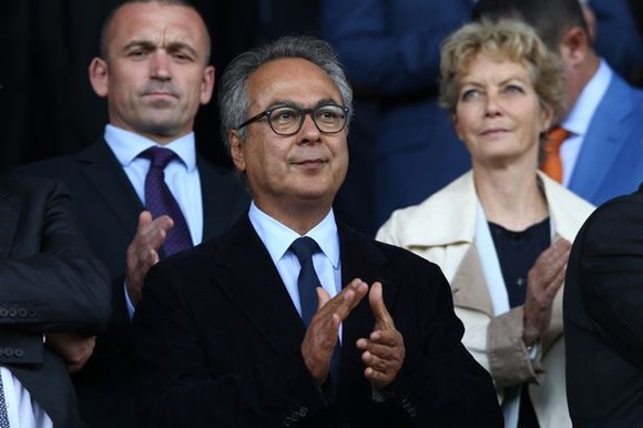 Chủ sở hữu Farhad Moshiri đã sẵn sàng bán Everton? Ảnh: Getty Images