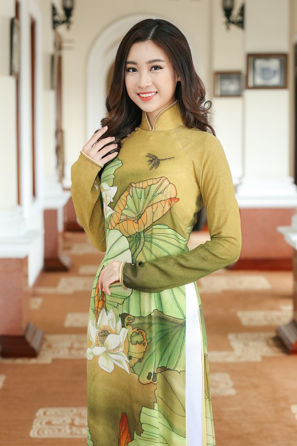 Đỗ Mỹ Linh đại diện Việt Nam thi Hoa hậu Thế giới 2017 ảnh 2