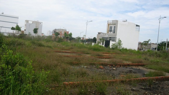 Một khu đất tách thửa tại phường Long Trường (quận 9)