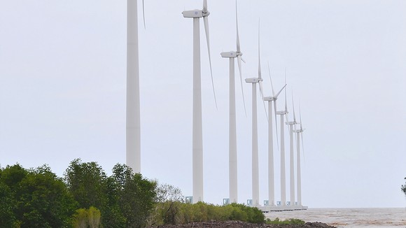 Điện gió, nguồn năng lượng tái tạo thực hiện thành công tại Bạc Liêu      Ảnh: CAO THĂNG