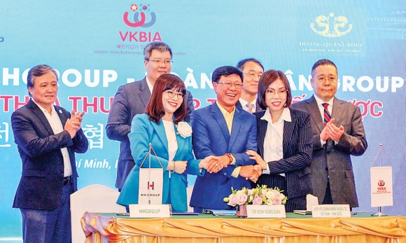 Kiều hối về TPHCM trong 9 tháng đạt khoảng 4 tỷ USD ảnh 1