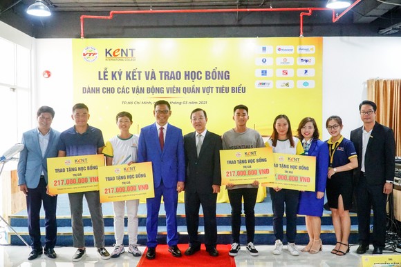 Tay vợt số 1 Việt Nam Lý Hoàng Nam muốn trở thành nhà quản trị trong tương lai ảnh 1