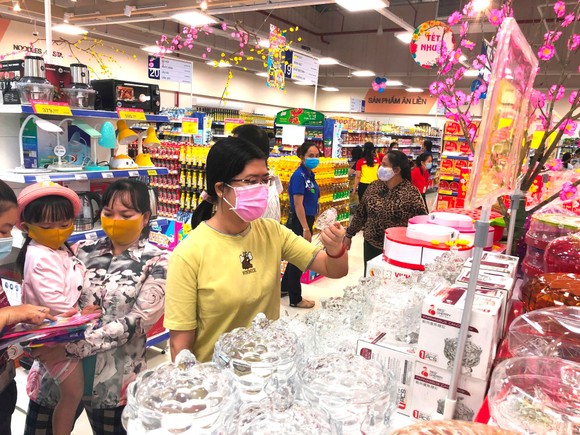 Người Việt sẽ mua sắm Tết sớm hơn