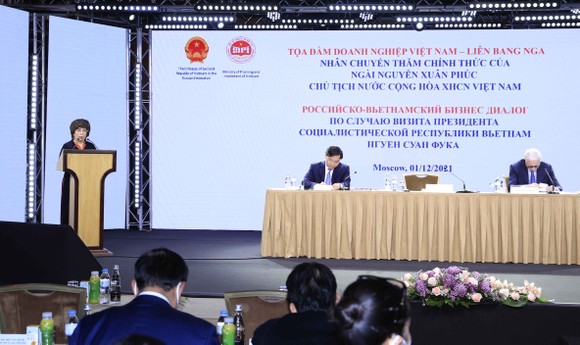 Nhà sáng lập, Chủ tịch Hội đồng Chiến lược Tập đoàn TH – bà Thái Hương – phát biểu tại Diễn đàn doanh nghiệp Việt -  Nga tại Moscow ngày 1-12