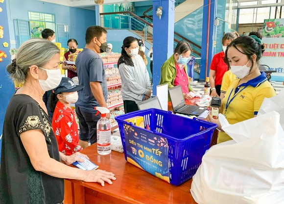 Niềm vui sắm tết 0 đồng ảnh 1