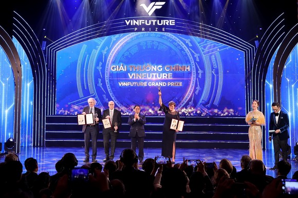  VinFuture công bố chủ nhân các giải thưởng phụng sự nhân loại 2021 ảnh 7