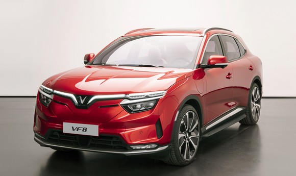 VinFast tổ chức lái thử mẫu xe VF 8 tại New York International Auto Show 2022 ảnh 1