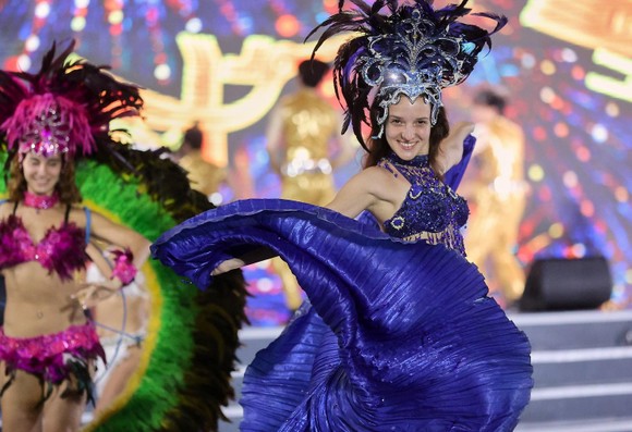 Đêm nghệ thuật Sun Fest thứ 5 – khi âm nhạc kết hợp cùng vũ đạo thăng hoa ảnh 6
