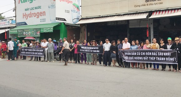 Đông đảo các tầng lớp nhân dân đưa tiễn nguyên Thủ tướng Phan Văn Khải ảnh 38
