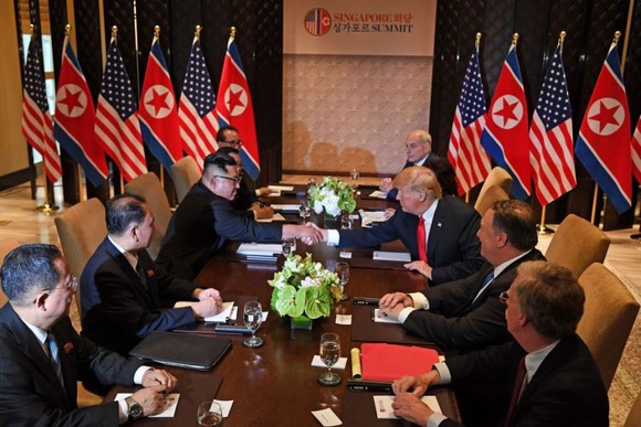 Hội nghị thượng đỉnh Mỹ - Triều Tiên: Lãnh đạo hai nước bắt đầu gặp nhau ảnh 8