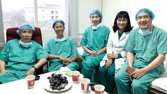 Hành trình của yêu thương ảnh 8