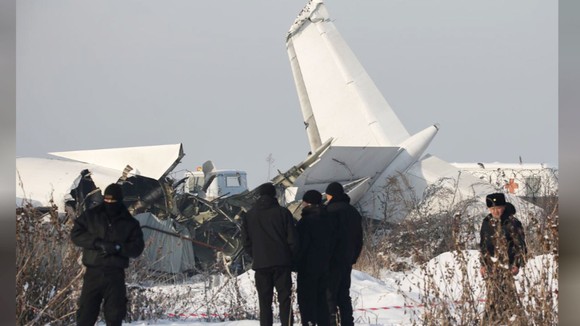 Rơi máy bay tại Kazakhstan, ít nhất 14 người thiệt mạng ảnh 10