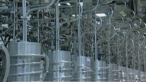 Các máy ly tâm tại nhà máy hạt nhân Natanz, cách thủ đô Tehran, Iran 270km về phía Nam.