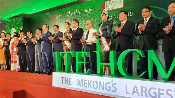 SECC nhận giải “Trung tâm hội nghị tốt nhất Việt Nam năm 2021” từ giải thưởng World MICE Awards ảnh 1