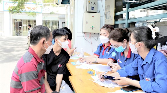 Sẵn sàng các kịch bản khi sinh viên học tập trung ảnh 1