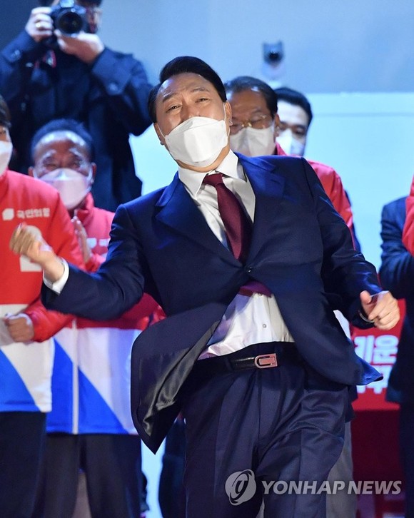 Ông Yoon Suk-yeol đắc cử Tổng thống Hàn Quốc ảnh 1