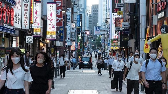 Nhật Bản: Cân bằng kiểm soát dịch và phục hồi du lịch