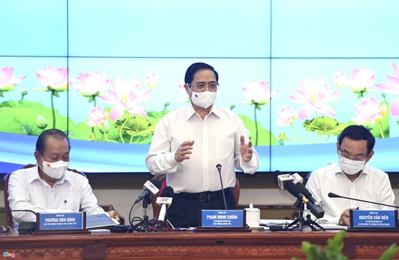 TP.HCM đề xuất nhiều vấn đề trong cuộc làm việc với Thủ tướng sáng 13/5. Ảnh: Thuận Thắng.