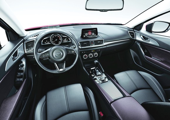 Vì sao Mazda3 liên tục dẫn đầu doanh số? ảnh 1