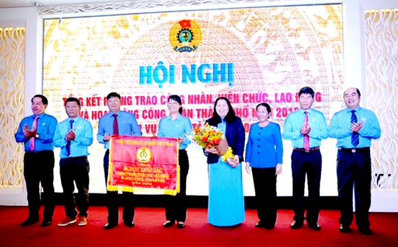 Công nhân, viên chức, lao động cần phát huy sáng tạo trong mọi hoạt động ảnh 1