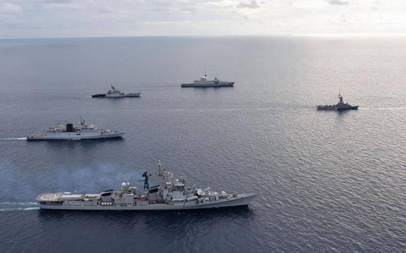 Tập trận hải quân chung Singapore-Ấn Độ (SIMBEX) lần thứ 28 kết thúc vào ngày 4/9 tại khu vực biển gần Singapore. Ảnh: PTI