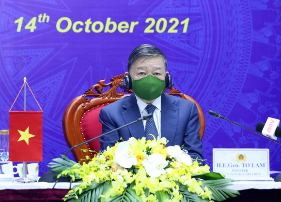 Đại tướng Tô Lâm, Bộ trưởng Bộ Công an, Trưởng đoàn Việt Nam phát biểu tại Hội nghị AMMD 7. Ảnh: VGP