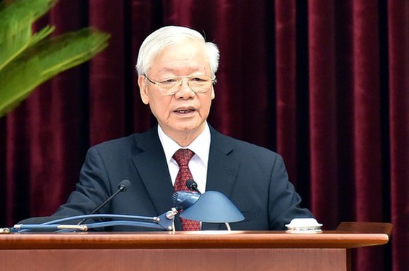Thay mặt Ban Chấp hành Trung ương, Tổng Bí thư Nguyễn Phú Trọng đã ký Quy định số 37-QĐ/TW (ngày 25-10-2021) về những điều đảng viên không được làm