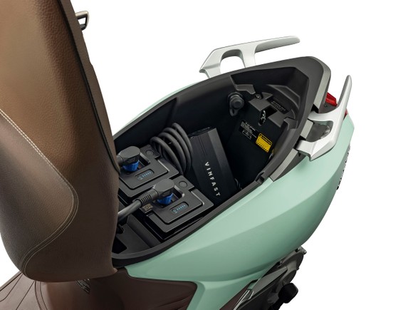 Chính sách cho thuê pin của VinFast mang lại điều gì cho người dùng xe máy điện? ảnh 2