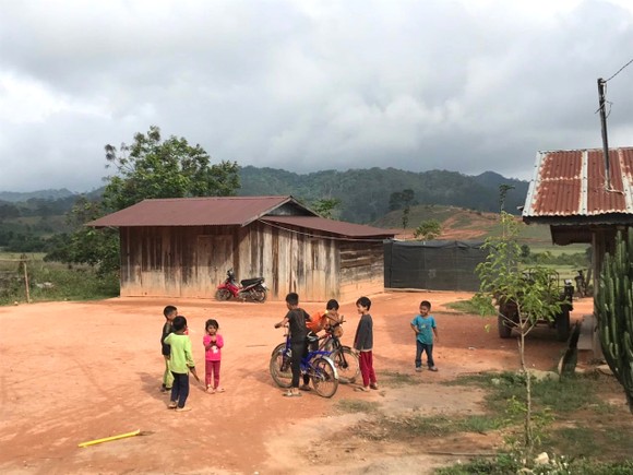 Thôn Ma Bó - nơi nhóm Sân chơi Cầu vồng thực hiện dự án sân chơi cộng đồng cho trẻ em