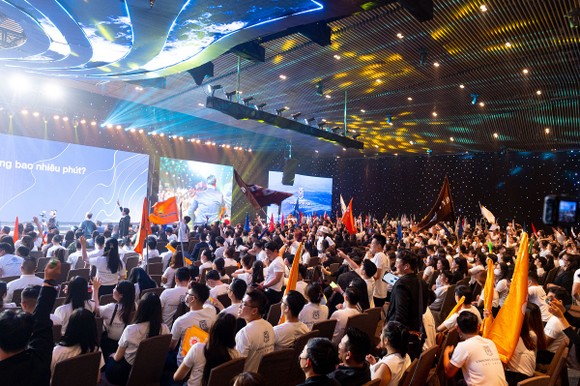 Màn 'xông đất' phương Nam ấn tượng của Vinhomes Ocean Park 2 – The Empire ảnh 9