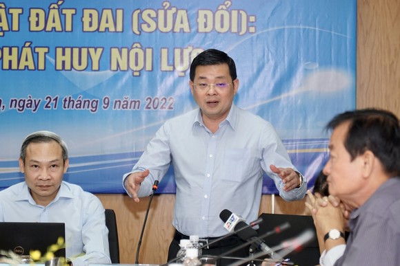 Báo SGGP tổ chức tọa đàm 'Góp ý Dự thảo Luật Đất đai (sửa đổi): Gỡ rào cản, phát huy nội lực' ảnh 6