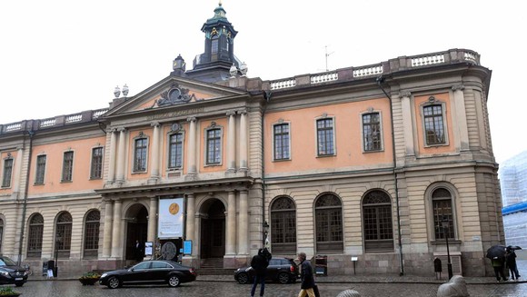 Viện Hàn lâm Thụy Điển đặt tại tòa nhà thị trường chứng khoán cũ ở Stockholm, Thụy Điển