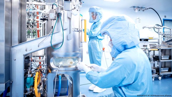 Chiến lược đầu tư khôn ngoan của BioNTech ảnh 1