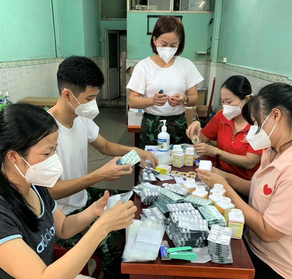 Trạm y tế nỗ lực điều trị F0 ảnh 1