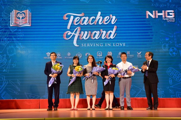 NHG tôn vinh những người thầy 'phục vụ trong yêu thương' ảnh 2