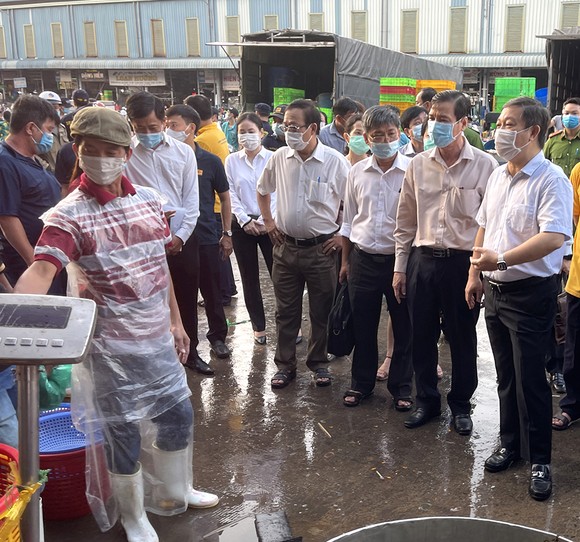 Siết an toàn thực phẩm dịp cuối năm ảnh 1