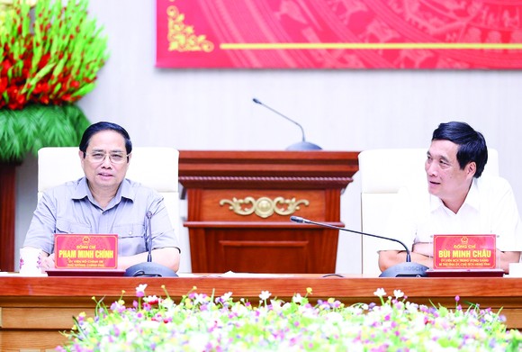 Thủ tướng Phạm Minh Chính: Không để học sinh  thiếu sách giáo khoa ảnh 2